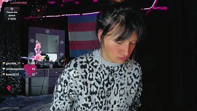 Summer XO online show from 03-15-25, 10:55