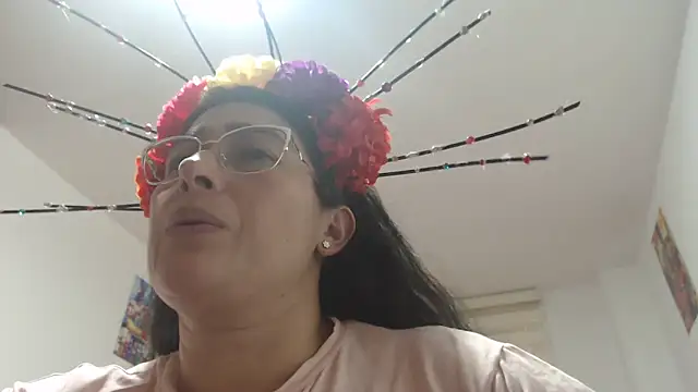 andreaisis2 online show from 10-31-25, 09:00