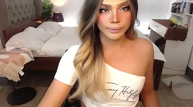 liaa lurrecams online show from 03-02-25, 06:13