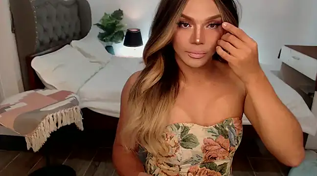 liaa lurrecams online show from 01-10-25, 04:01