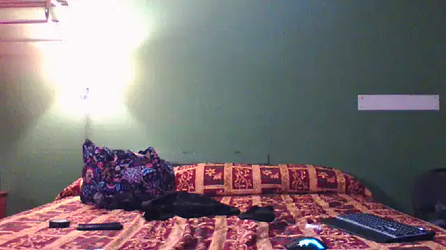 Snapshot of J-Dubb chatting on 12-20-25, 11:13 J-Dubb online show from 12-20-25, 11:13
