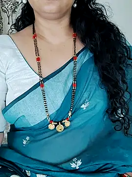 Snapshot of Indian_desi_wife chatting on 07-23-26, 02:20 Indian desi wife online show from 07-23-26, 02:20