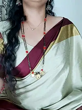 Snapshot of Indian_desi_wife chatting on 07-29-26, 04:28 Indian desi wife online show from 07-29-26, 04:28