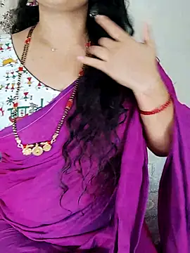 Snapshot of Indian_desi_wife chatting on 07-10-26, 02:22 Indian desi wife online show from 07-10-26, 02:22
