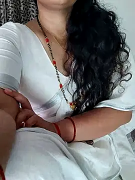 Indian desi wife online show from 03-19-25, 07:17