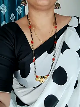 Indian desi wife online show from 09-15-25, 05:02