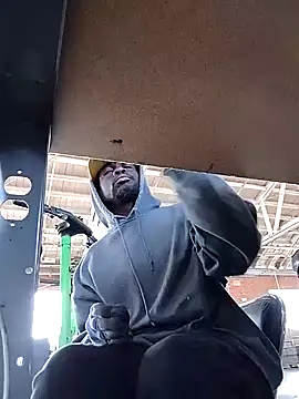 Daddy hook online show from 12-17-24, 06:20