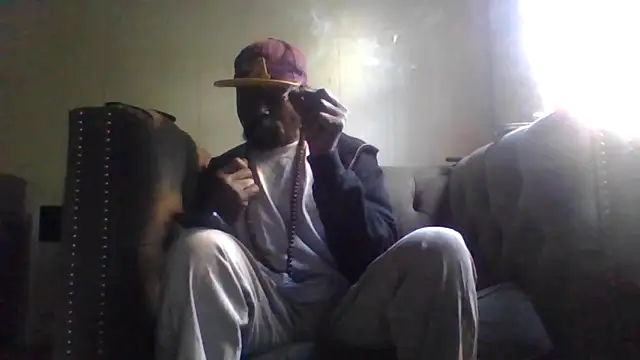 Daddy hook online show from 12-18-25, 11:41