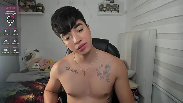 santy7v7 online show from 03-20-26, 01:01