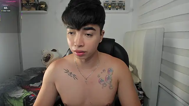 santy7v7 online show from 02-22-26, 01:35