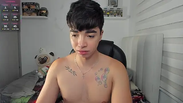 santy7v7 online show from 04-07-26, 01:35