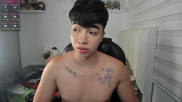 santy7v7 online show from 02-20-26, 01:24