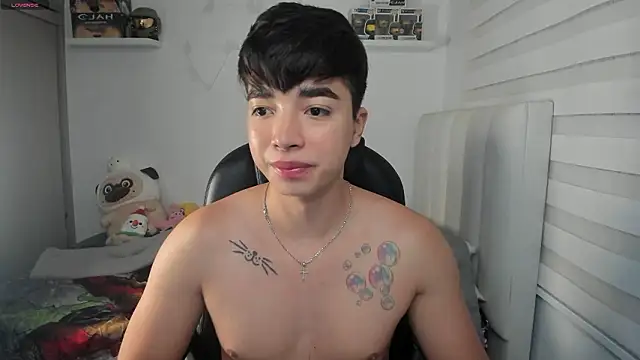 santy7v7 online show from 03-14-26, 01:28