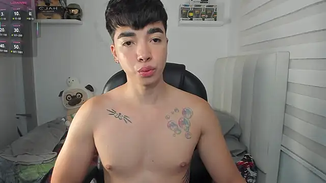 santy7v7 online show from 04-15-26, 01:15