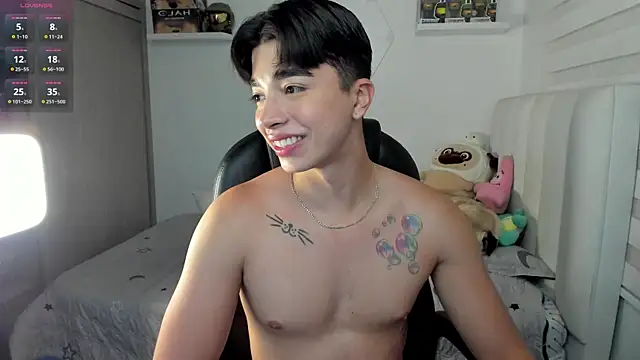 santy7v7 online show from 11-27-25, 01:22