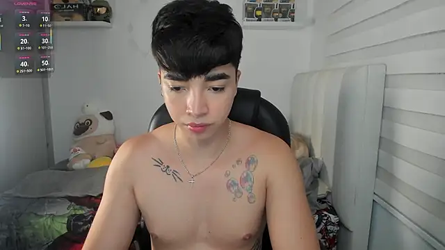 santy7v7 online show from 03-06-26, 01:17