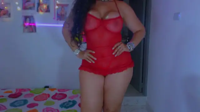 Snapshot of sweet_vanessa_22 chatting on 01-23-25, 04:30 sweet vanessa 22 online show from 01-23-25, 04:30