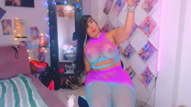 Snapshot of sweet_vanessa_22 chatting on 05-31-26, 12:16 sweet vanessa 22 online show from 05-31-26, 12:16