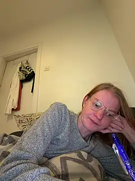 Snapshot of jannis1992 chatting on 06-30-26, 07:58 jannis1992 online show from 06-30-26, 07:58