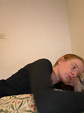 jannis1992 online show from 04-27-26, 03:59