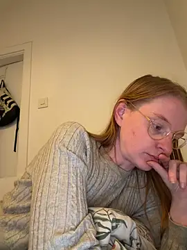 Snapshot of jannis1992 chatting on 05-27-26, 01:57 jannis1992 online show from 05-27-26, 01:57