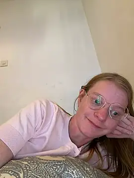 Snapshot of jannis1992 chatting on 07-24-26, 02:57 jannis1992 online show from 07-24-26, 02:57
