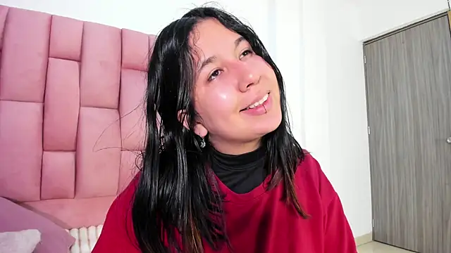 Lia sarahi online show from 12-21-25, 11:34