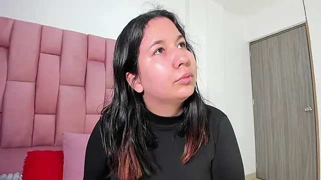 Lia sarahi online show from 01-18-26, 11:46