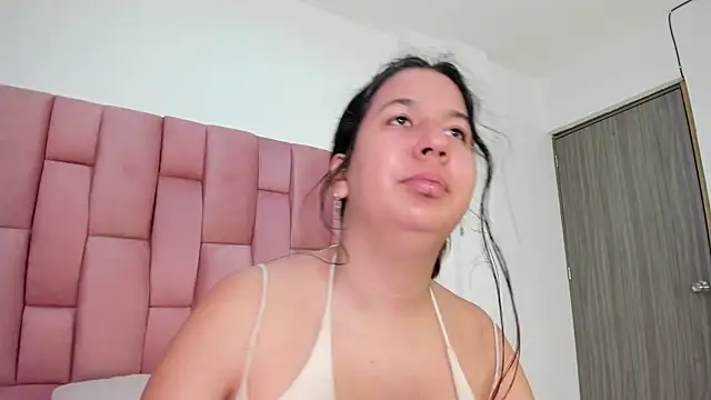 Lia sarahi online show from 12-05-25, 11:53