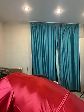 DienkaGreen online show from 12-15-25, 06:30