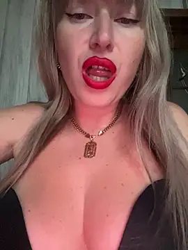 Kittenforyou online show from 01-15-26, 01:58