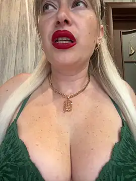 Kittenforyou online show from 06-17-26, 12:48