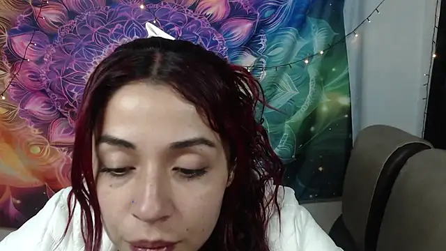 Snapshot of Alexxx_andr4 chatting on 02-25-25, 03:42 Alexxx andr4 online show from 02-25-25, 03:42
