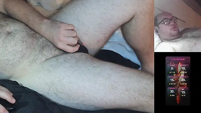 Snapshot of peterpage97 chatting on 09-17-25, 06:37 peterpage97 online show from 09-17-25, 06:37