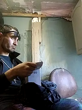 Wero4200 online show from 12-04-25, 10:20