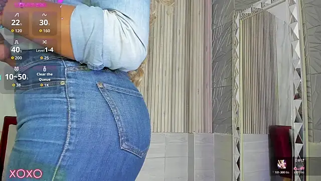 BriannaChelsea online show from 11-21-25, 12:04