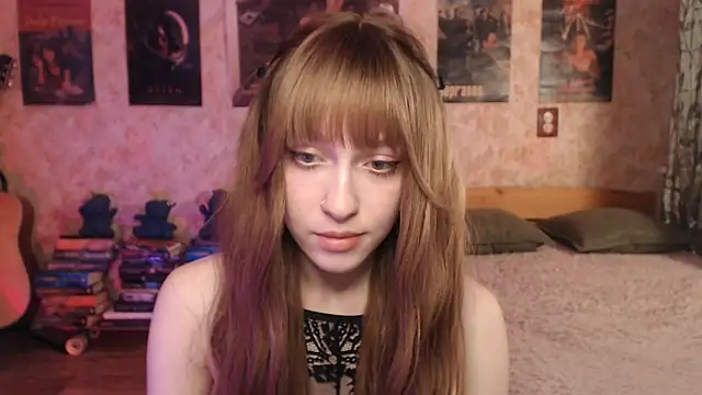 Friendly Ellie online show from 04-05-26, 11:22