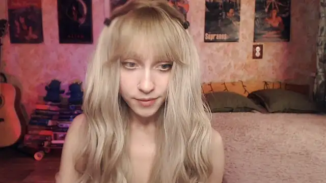 Friendly Ellie online show from 03-21-25, 03:22