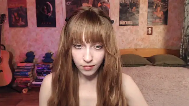 Snapshot of Friendly_Ellie chatting on 02-10-26, 12:09 Friendly Ellie online show from 02-10-26, 12:09