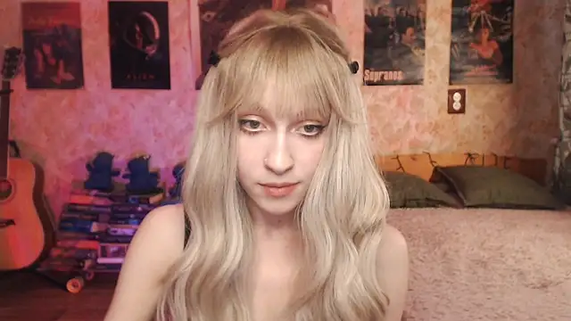 Friendly Ellie online show from 03-13-25, 03:22