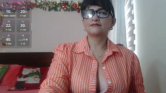 ISABEEL SOFIA01 online show from 10-16-25, 01:52