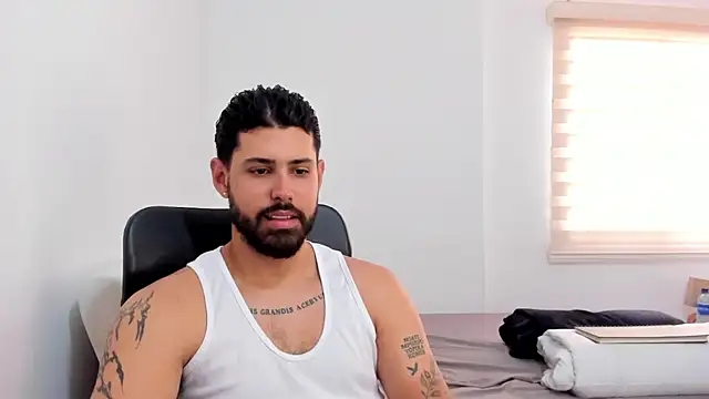 Justyn Torres online show from 09-17-25, 09:39