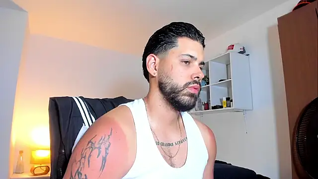 Justyn Torres online show from 03-14-26, 09:43