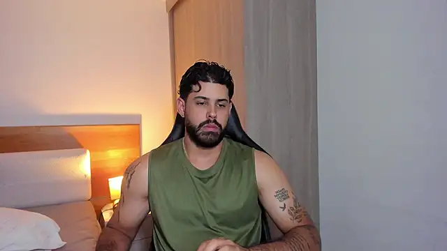 Justyn Torres online show from 02-17-25, 07:44