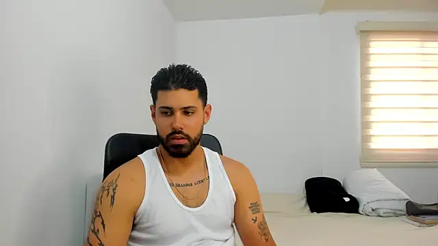 Justyn Torres online show from 09-10-25, 10:20