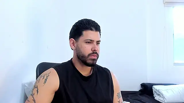 Justyn Torres online show from 11-25-25, 11:54