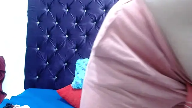 valentinaricothx online show from 01-11-26, 07:21