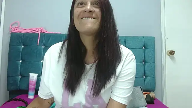valentinaricothx online show from 03-19-25, 06:23
