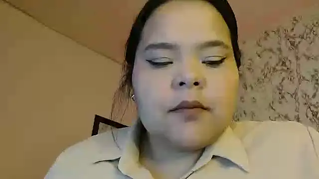 sexychubby    online show from 10-03-25, 07:37