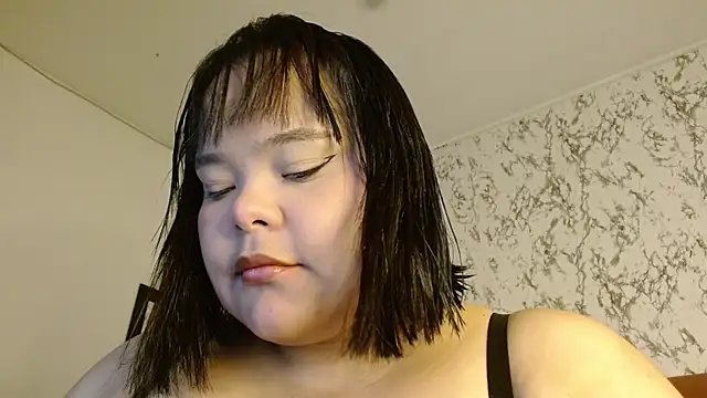 sexychubby    online show from 09-26-25, 02:46